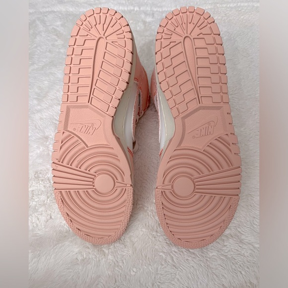 Nike Dunk Hi 1985 - Picture 4 of 9